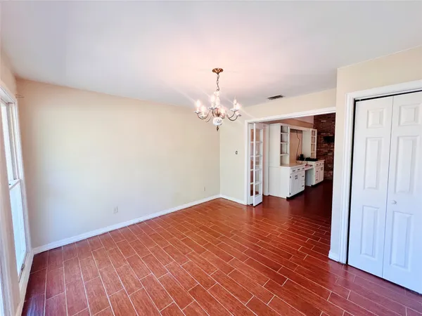 $549,900 | 204 Primrose Lane, Hemphill, TX 75948