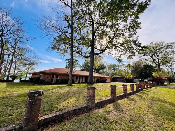 $549,900 | 204 Primrose Lane, Hemphill, TX 75948