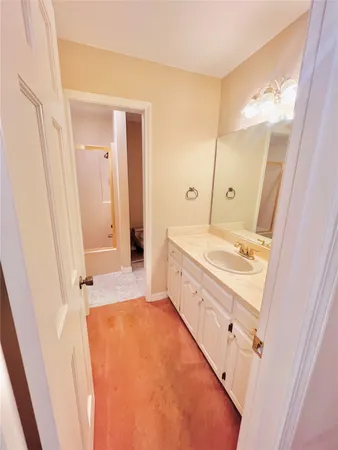 $549,900 | 204 Primrose Lane, Hemphill, TX 75948