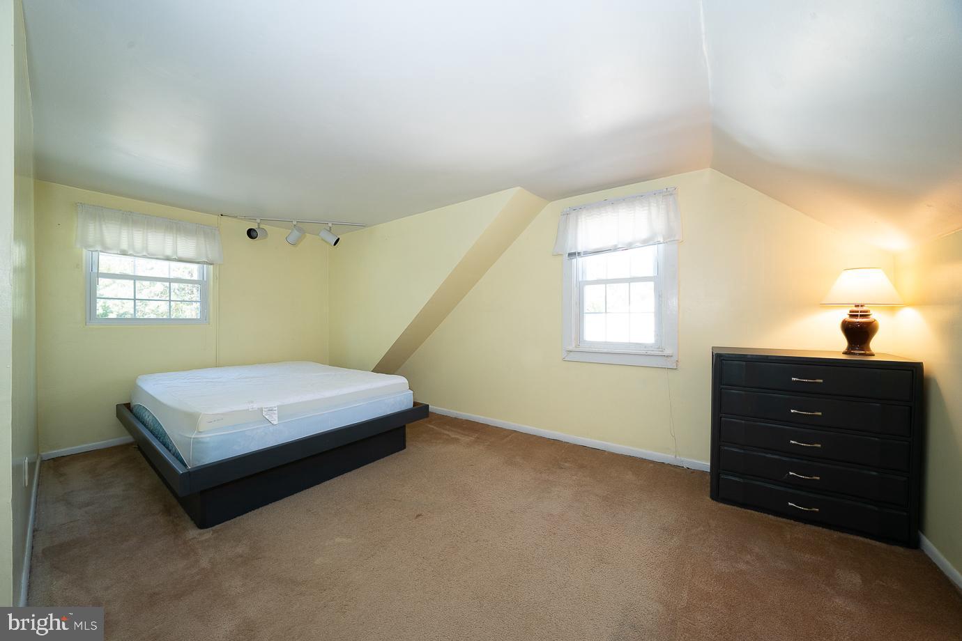 28 Delmont Road Newtown Square, PA 19073 - Photo 43 of 65 2nd Bedroom