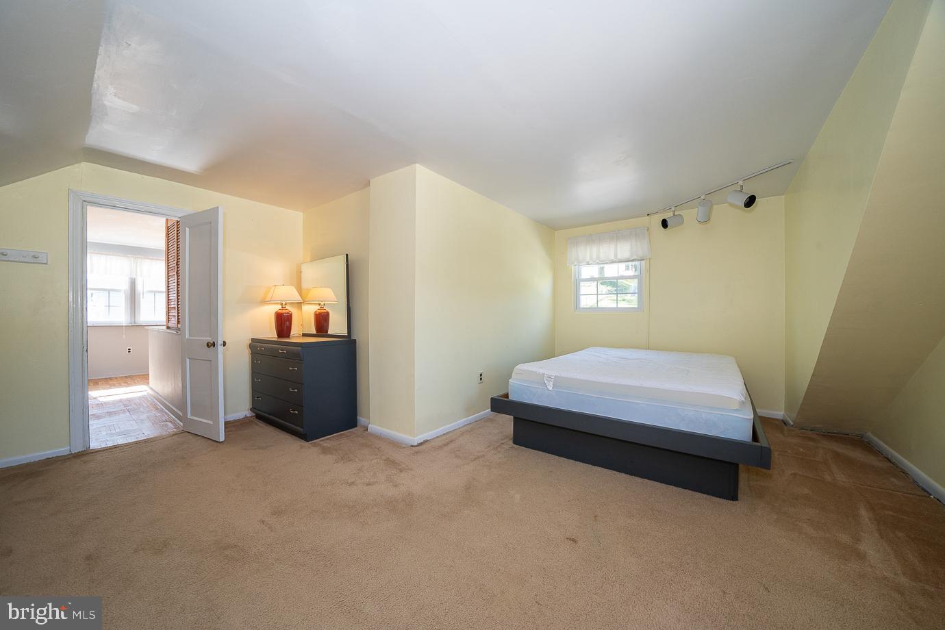 28 Delmont Road Newtown Square, PA 19073 - Photo 46 of 65 2nd Bedroom