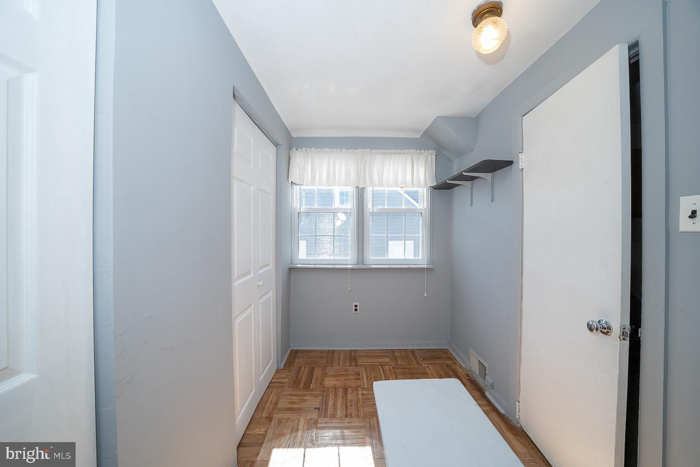 28 Delmont Road Newtown Square, PA 19073 - Photo 47 of 65 Hallway with closets