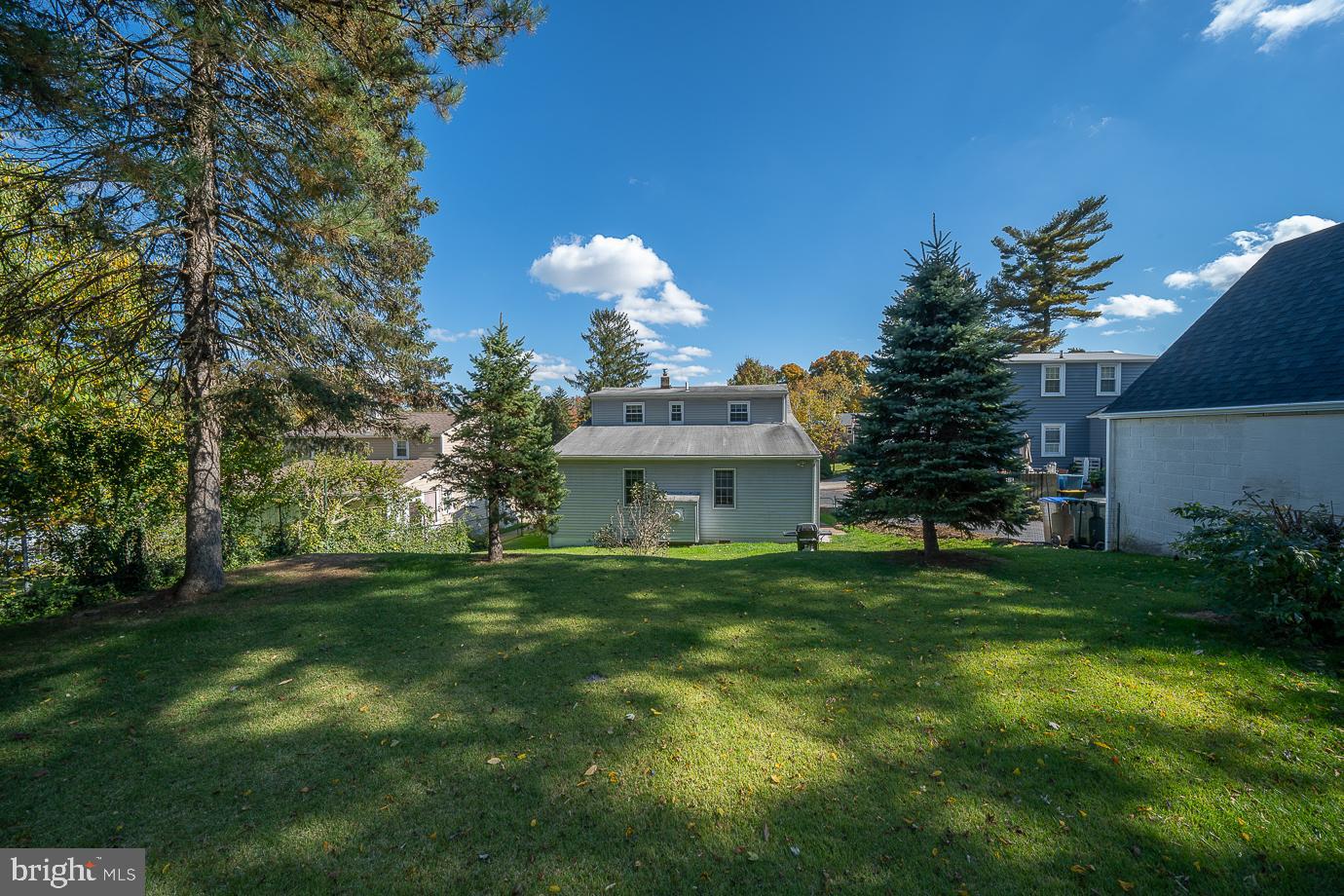 28 Delmont Road Newtown Square, PA 19073 - Photo 62 of 65 Backyard