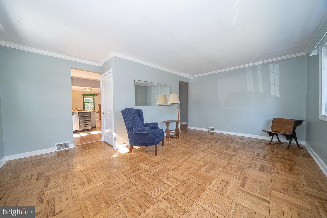 28 Delmont Road Newtown Square, PA 19073 - Photo 10 of 65 Living Room
