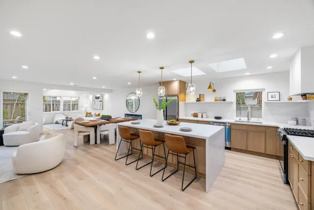 $2,700,000 | 1218 Sanchez Way, Redwood City, CA 94061