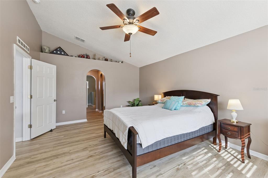 1819 Sunset Ridge Drive Mascotte, FL 34753 - Photo 16 of 31