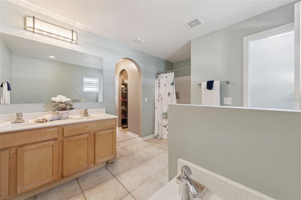 1819 Sunset Ridge Drive Mascotte, FL 34753 - Photo 18 of 31