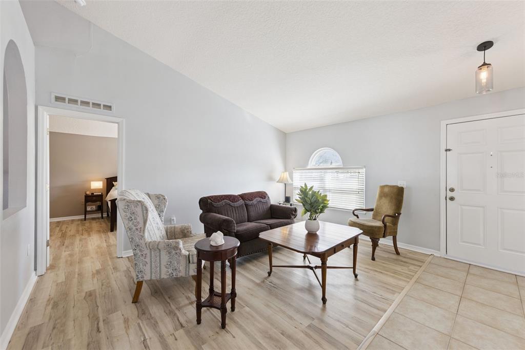 1819 Sunset Ridge Drive Mascotte, FL 34753 - Photo 6 of 31