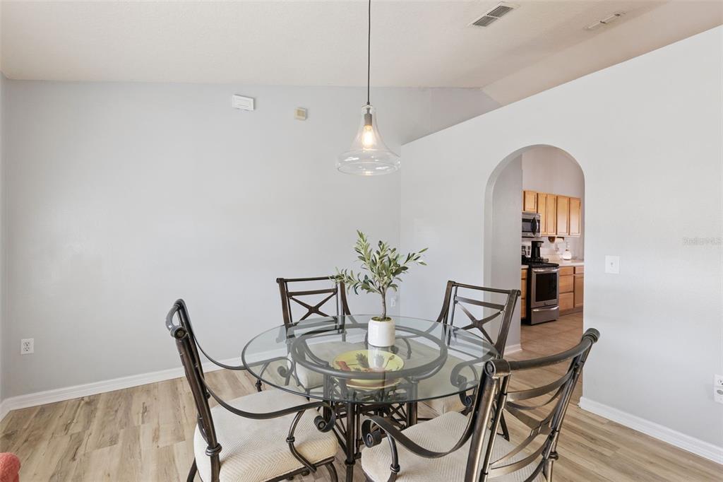 1819 Sunset Ridge Drive Mascotte, FL 34753 - Photo 8 of 31