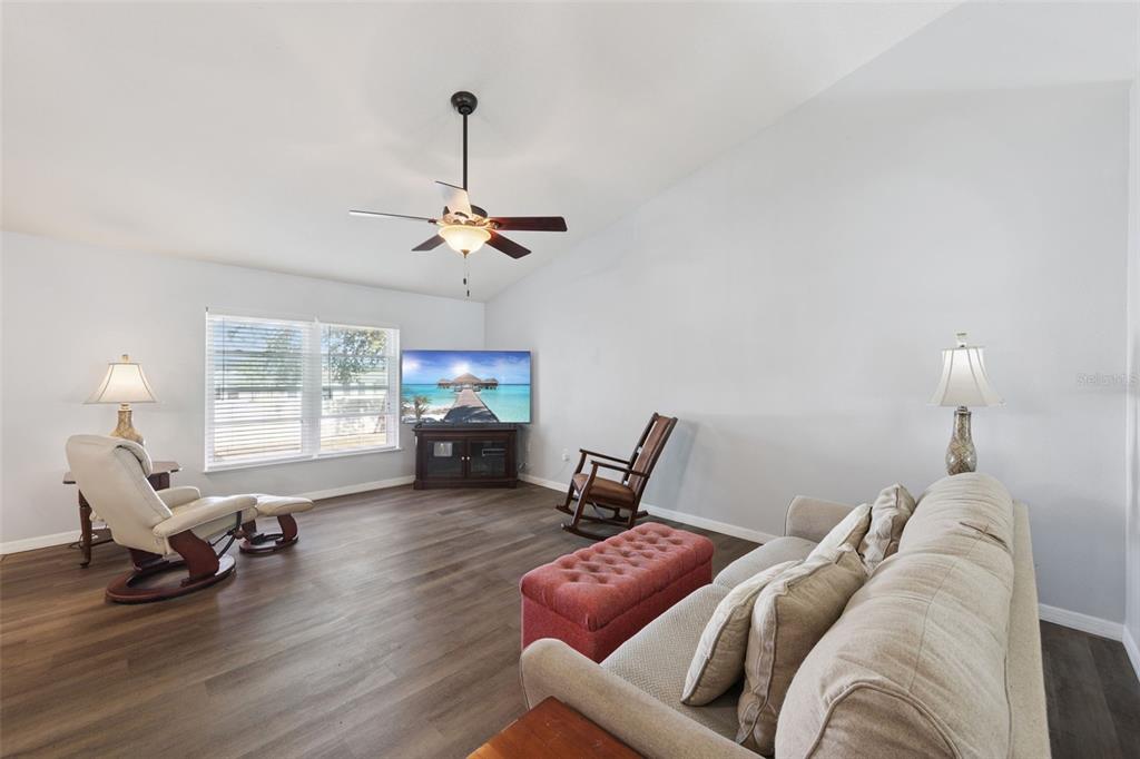 1819 Sunset Ridge Drive Mascotte, FL 34753 - Photo 10 of 31