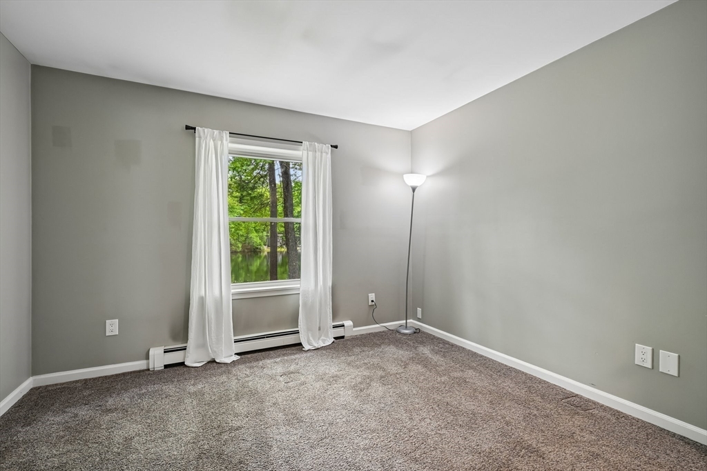 65 South Row Road Lunenburg, MA 01462 - Photo 19 of 41