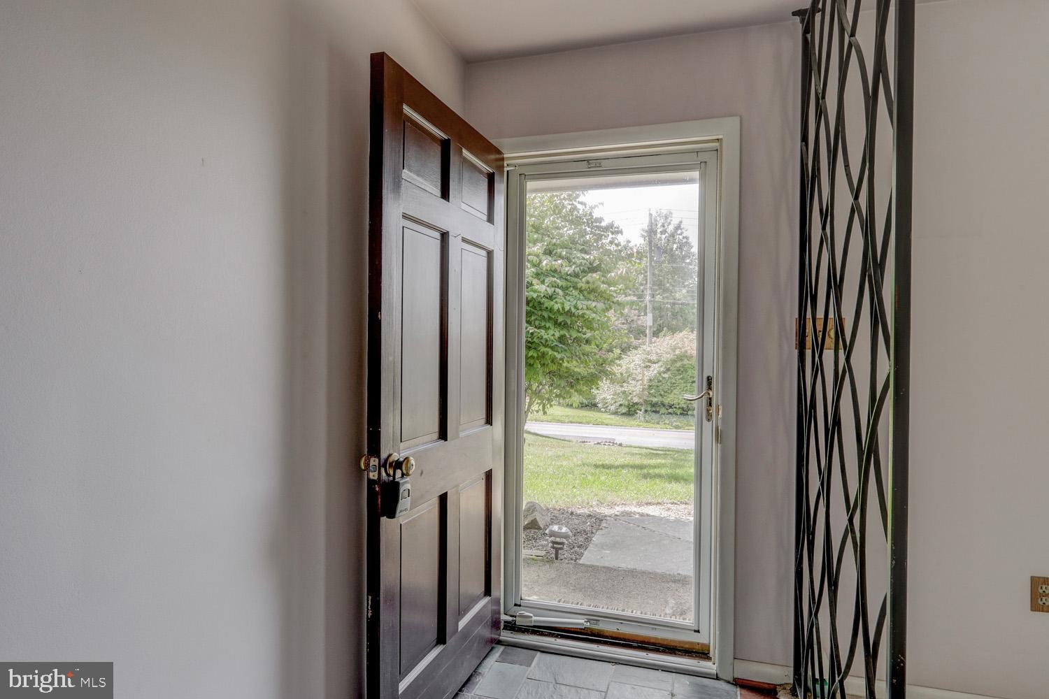 1053 Nissley Road Lancaster, PA 17601 - Photo 6 of 29 Front entrance