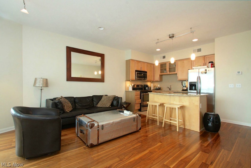 1237 Washington Avenue, Unit 1010 Cleveland, OH 44113 - Photo 5 of 20