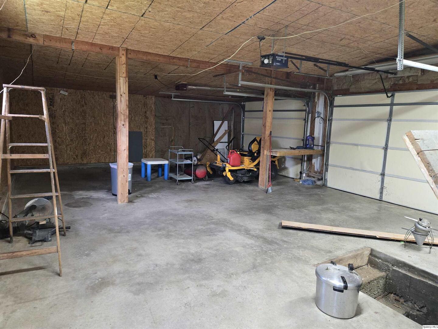 112 North Walnut Street Versailles, IL 62378 - Photo 17 of 18 a view of outdoor space