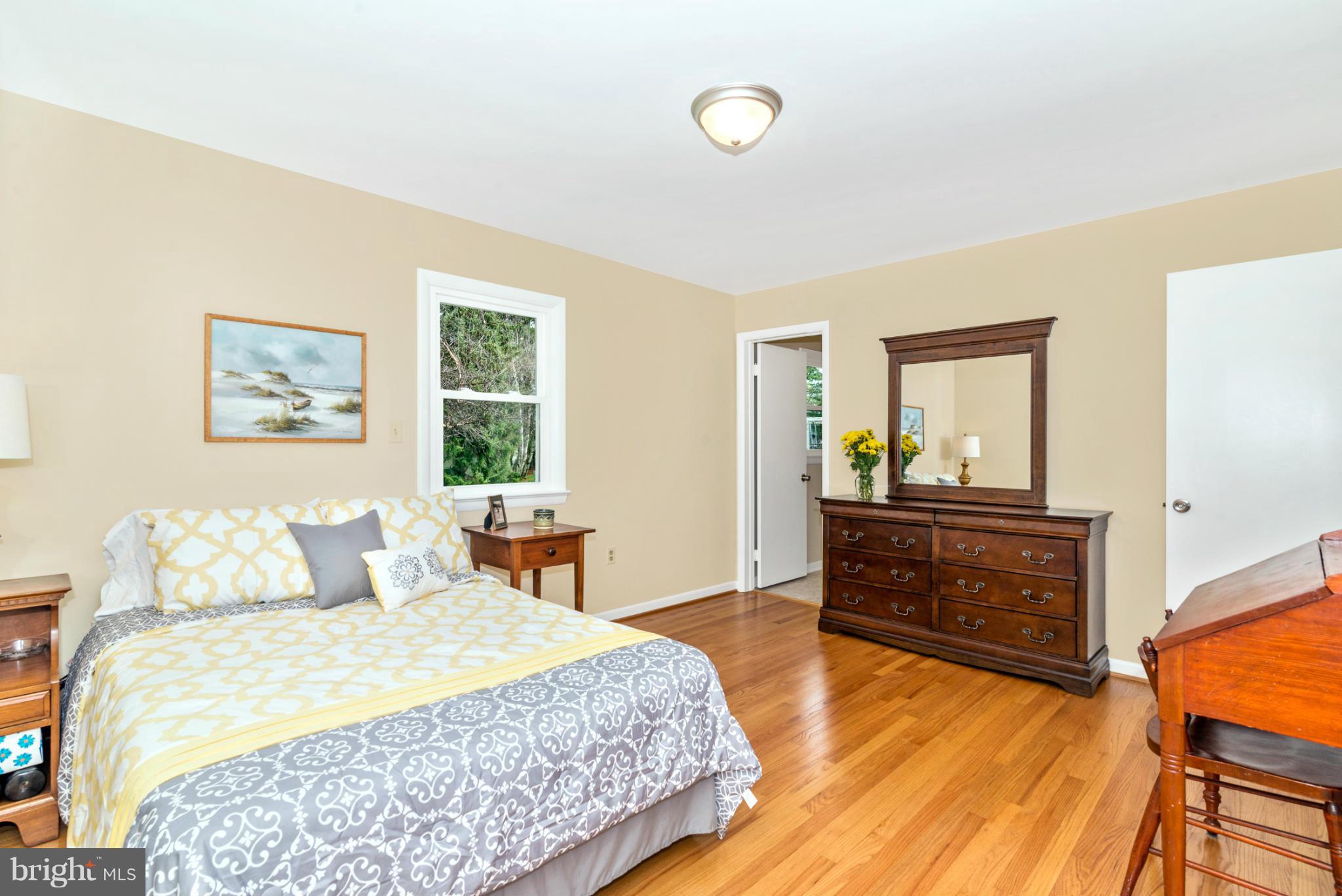 17032 Frederick Road Mount Airy, MD 21771 - Photo 16 of 29 There's plenty of space for a desk and dresser!