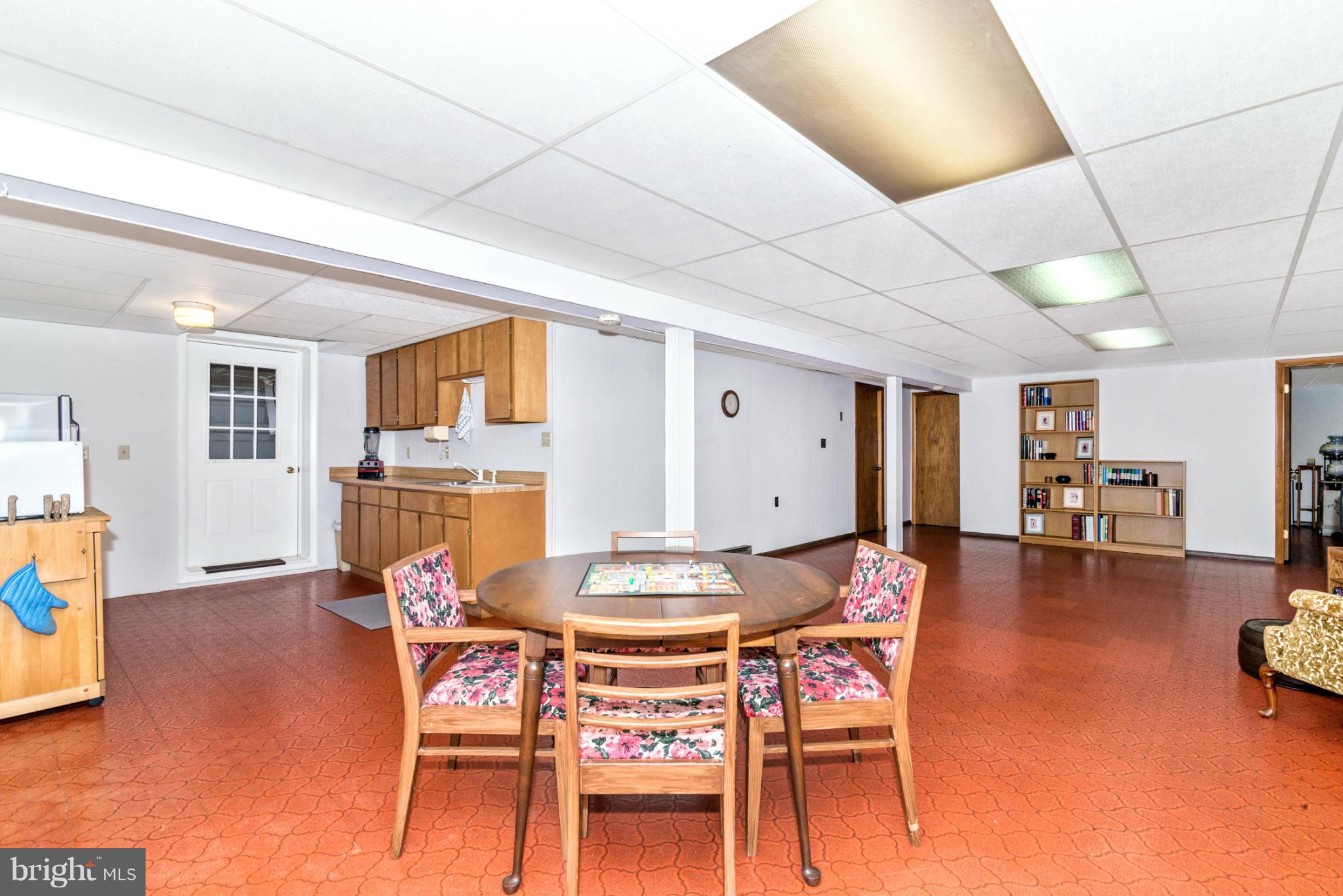 17032 Frederick Road Mount Airy, MD 21771 - Photo 26 of 29 Plenty of space for Entertaining!