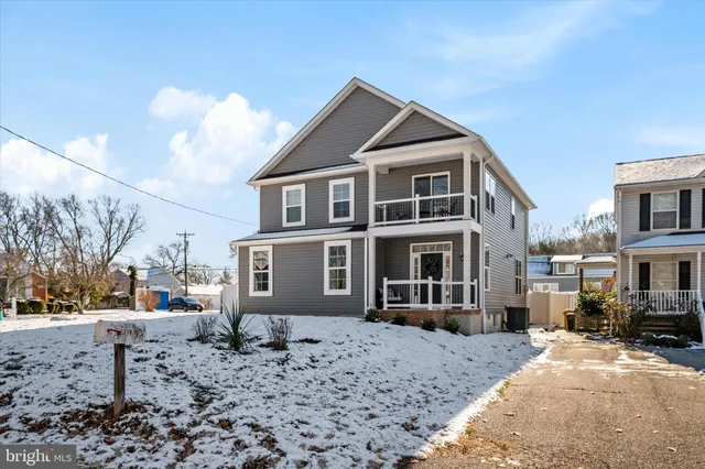 $699,000 | 341 Maryland Avenue, Edgewater, MD 21037