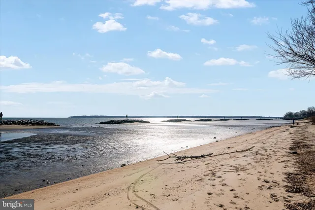 $699,000 | 341 Maryland Avenue, Edgewater, MD 21037