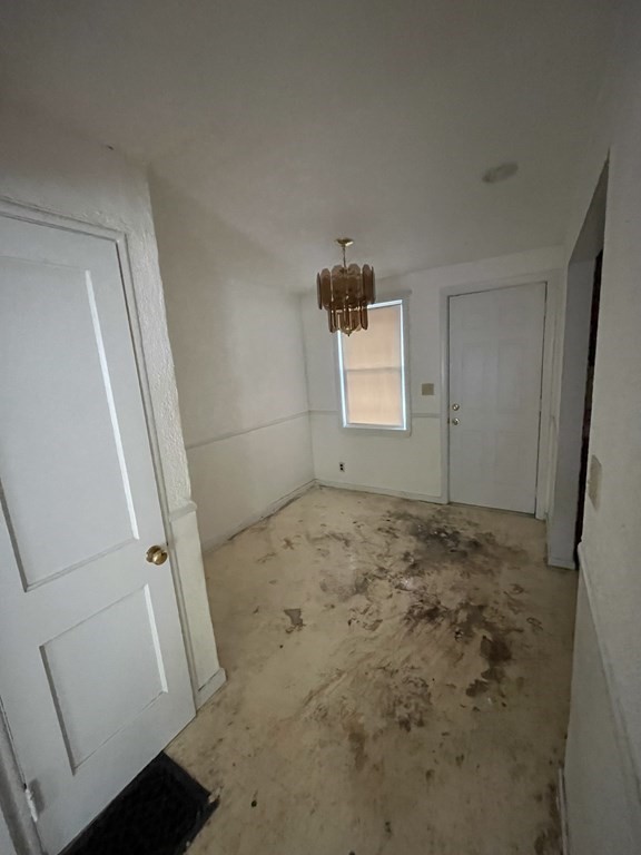 65 Bay State Road Quincy, MA 02171 - Photo 5 of 12 Gallery Image 5