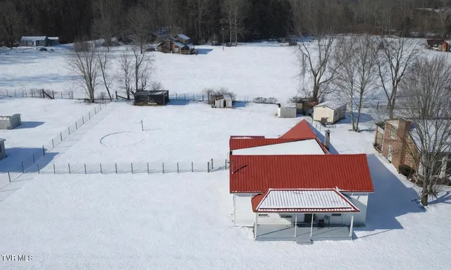 $130,000 | 4317 Stone Mountain Road, Coeburn, VA 24230