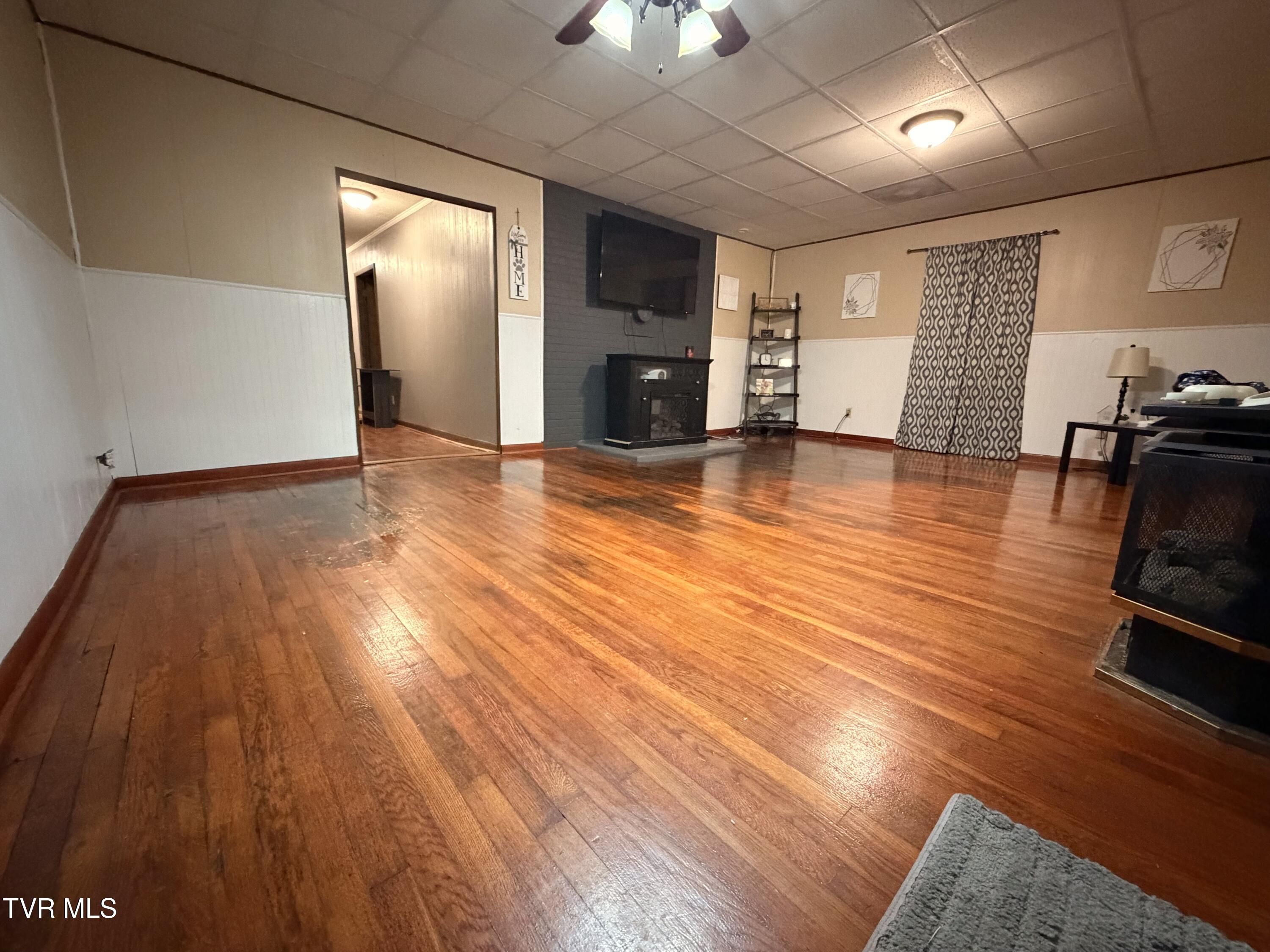 4317 Stone Mountain Road Coeburn, VA 24230 - Photo 2 of 10 IMG_9415