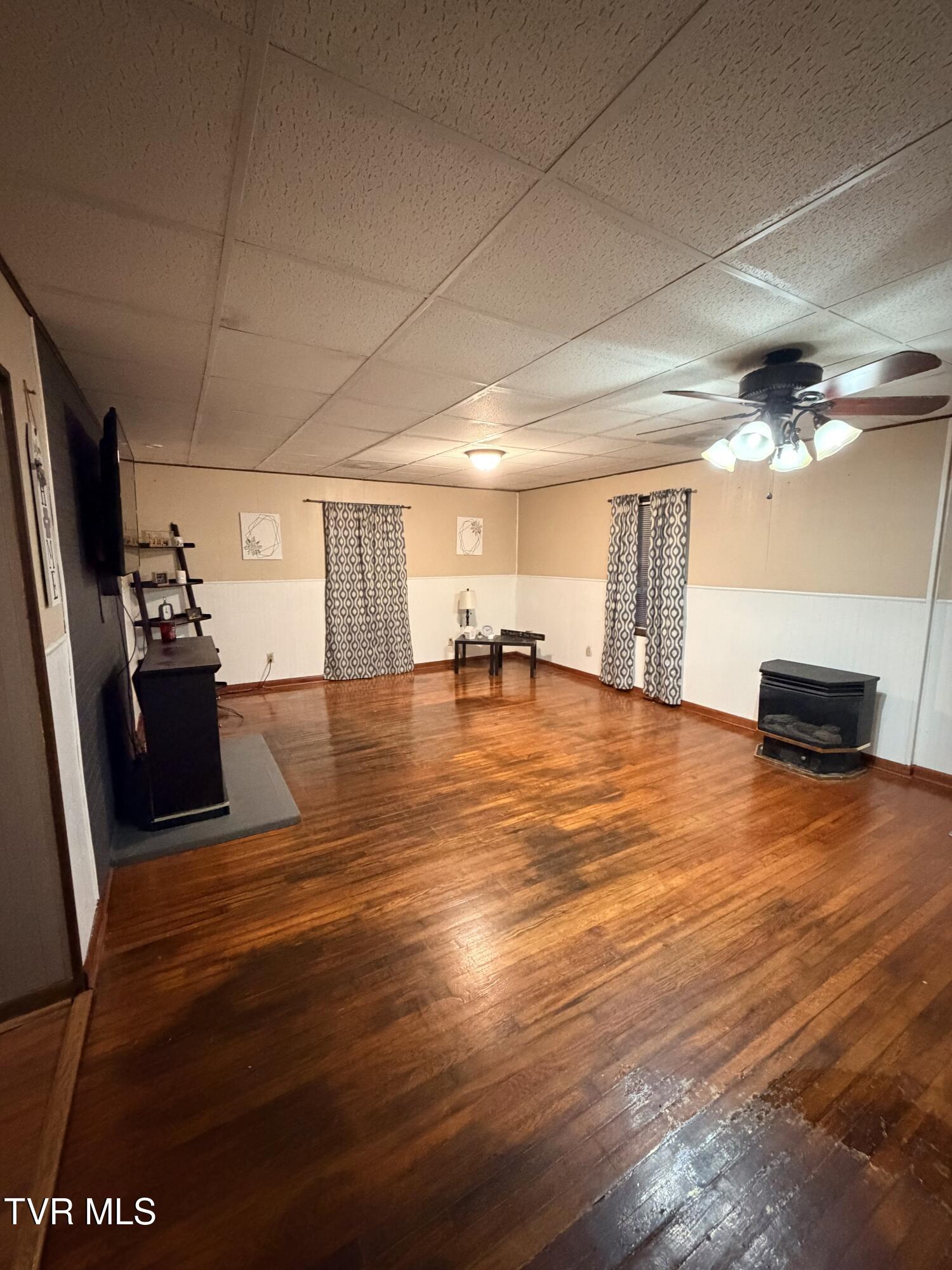 4317 Stone Mountain Road Coeburn, VA 24230 - Photo 3 of 10 IMG_9420