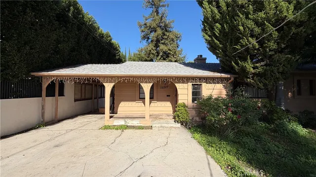 $4,999 | 15227 Greenleaf Street, Sherman Oaks, CA 91403