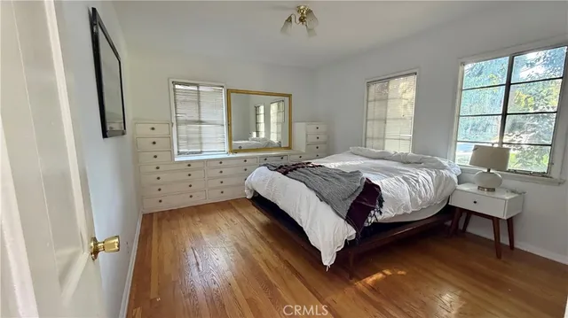 $4,999 | 15227 Greenleaf Street, Sherman Oaks, CA 91403