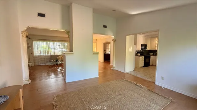 $4,999 | 15227 Greenleaf Street, Sherman Oaks, CA 91403