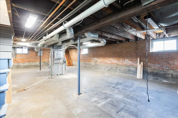 $6,500 | 18 North Main Street, Naperville, IL 60540