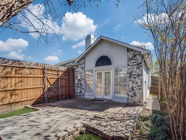 $2,600 | 7833 Hardwick Court, Plano, TX 75025