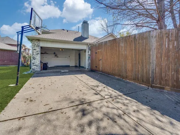 $2,600 | 7833 Hardwick Court, Plano, TX 75025