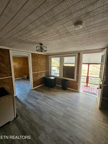 $140,000 | 147 Highway 107, Del Rio, TN 37727