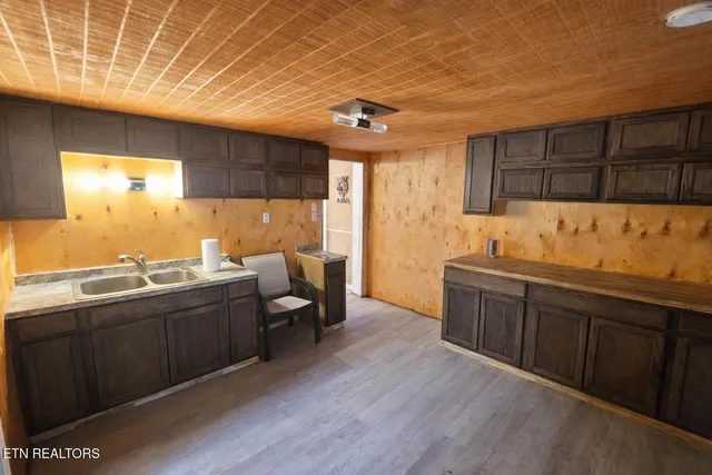 $140,000 | 147 Highway 107, Del Rio, TN 37727