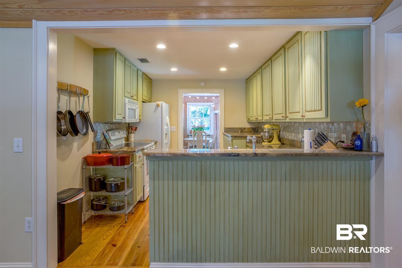 104 Mershon Street Fairhope, AL 36532 - Photo 9 of 25