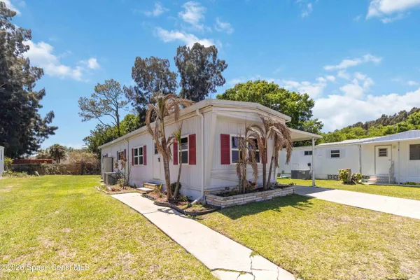 $1,300 | 150 Holiday Park Boulevard Northeast, Palm Bay, FL 32907