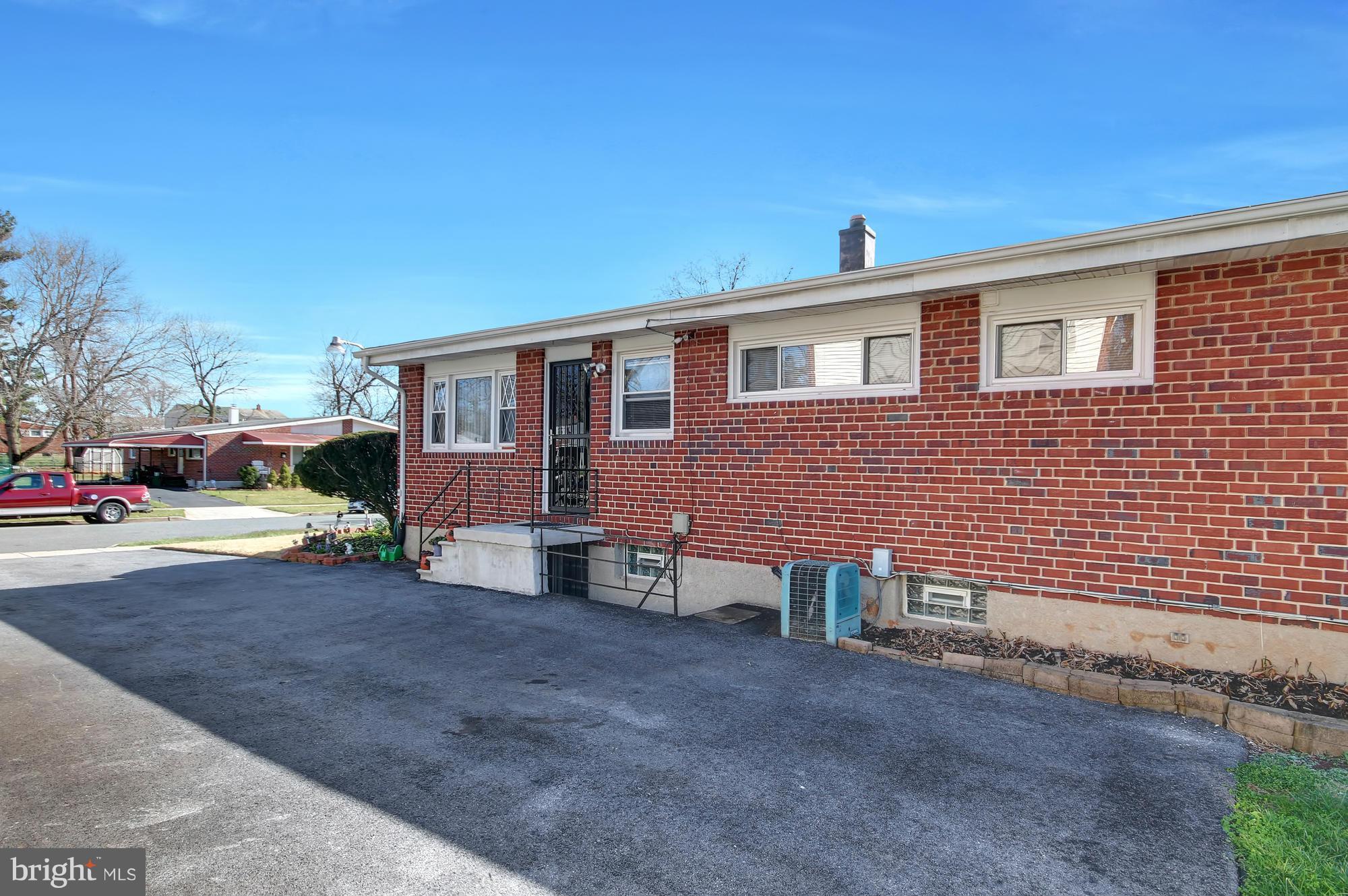 6243 Robin Hill Road Baltimore, MD 21207 - Photo 27 of 30 Exterior (General)