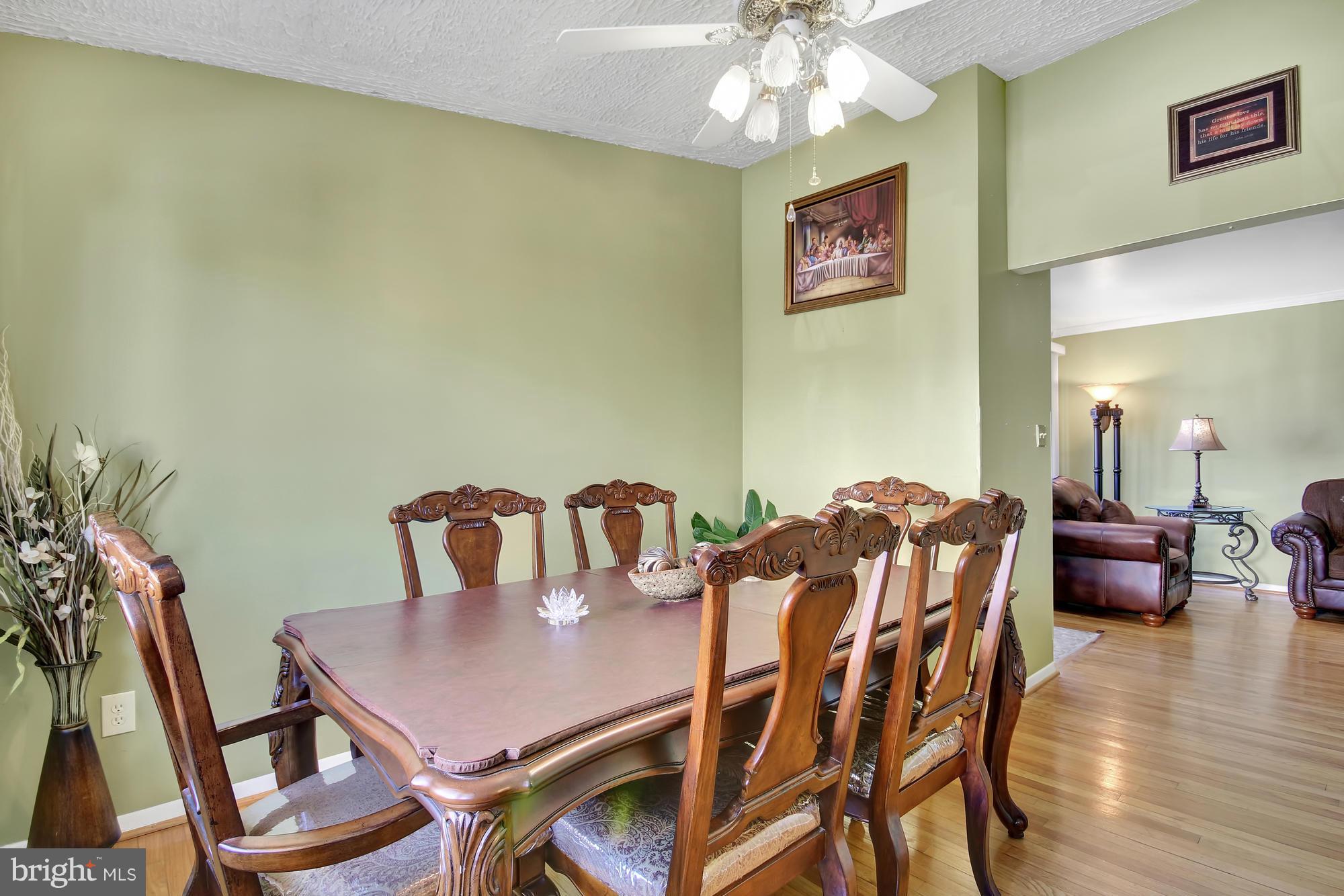 6243 Robin Hill Road Baltimore, MD 21207 - Photo 6 of 30 Dining Room