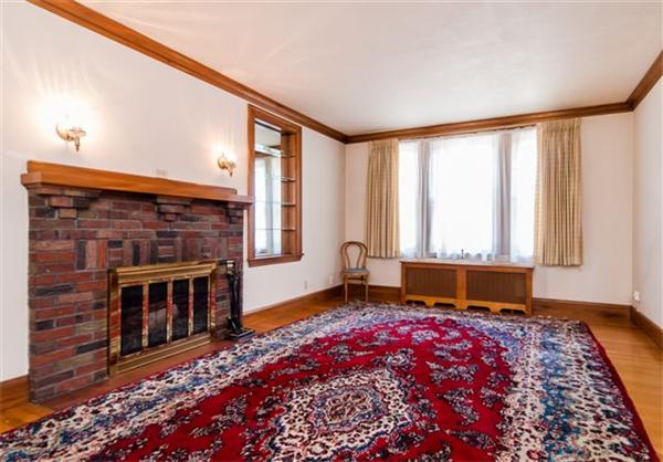 14 Harland Road Waltham, MA 02453 - Photo 4 of 21 Gallery Image 4