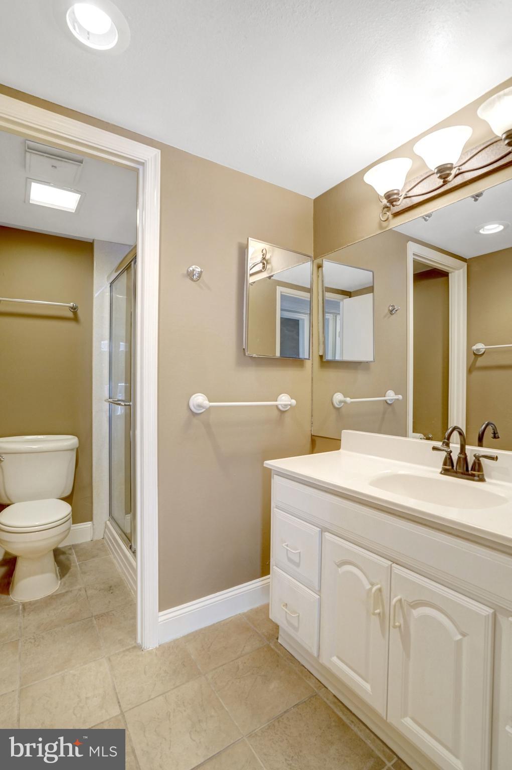 6101 Edsall Road, Unit 302 Alexandria, VA 22304 - Photo 28 of 54