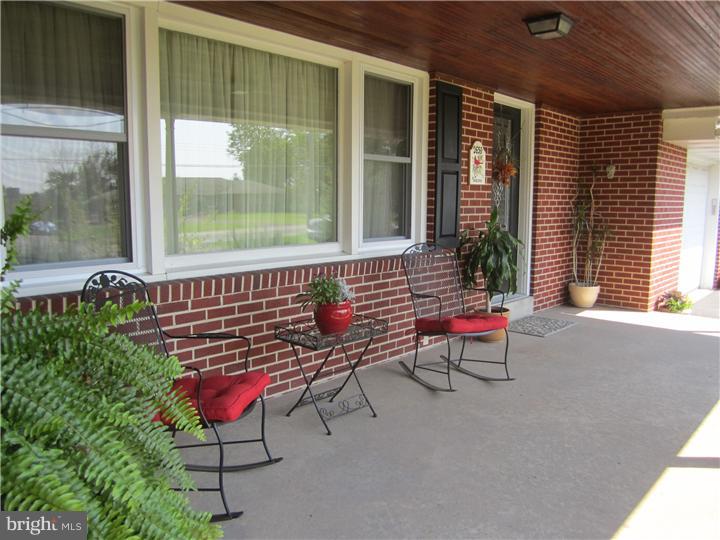 2659 Big Road Frederick, PA 19435 - Photo 4 of 24 Gallery Image 4