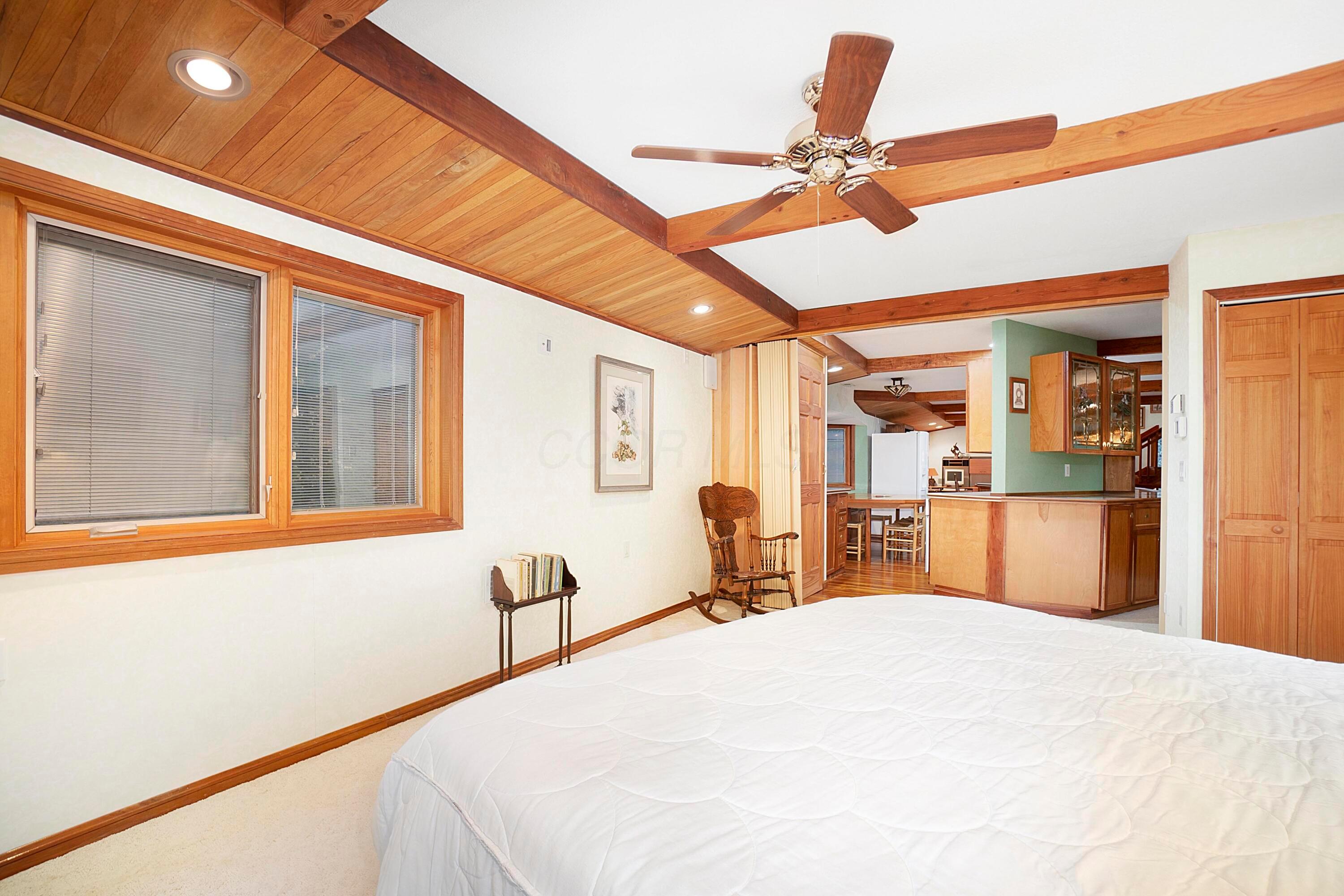 25779 Bailey Road Rockbridge, OH 43149 - Photo 43 of 89 Primary