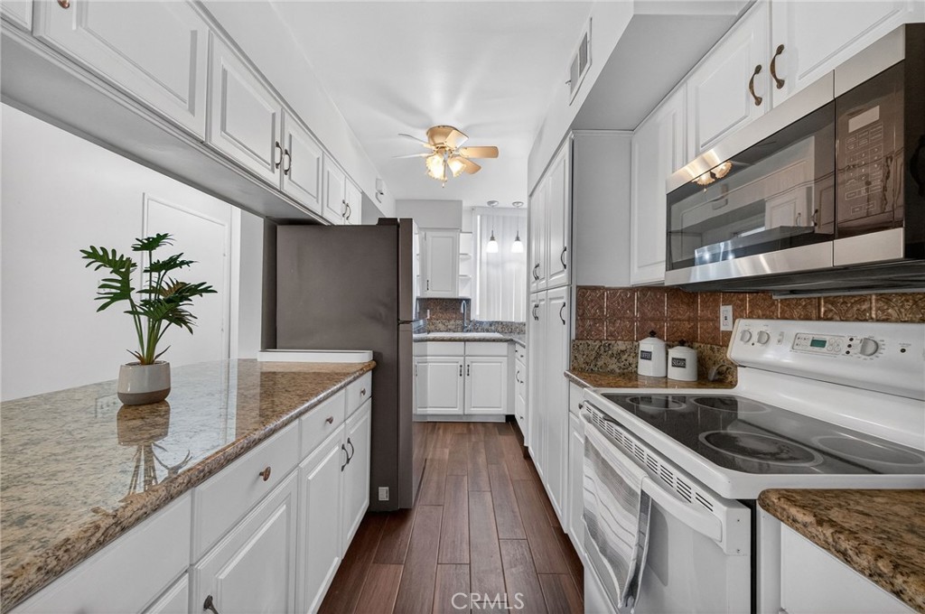 6979 Palm Court, Unit 146N Riverside, CA 92506 - Photo 16 of 43