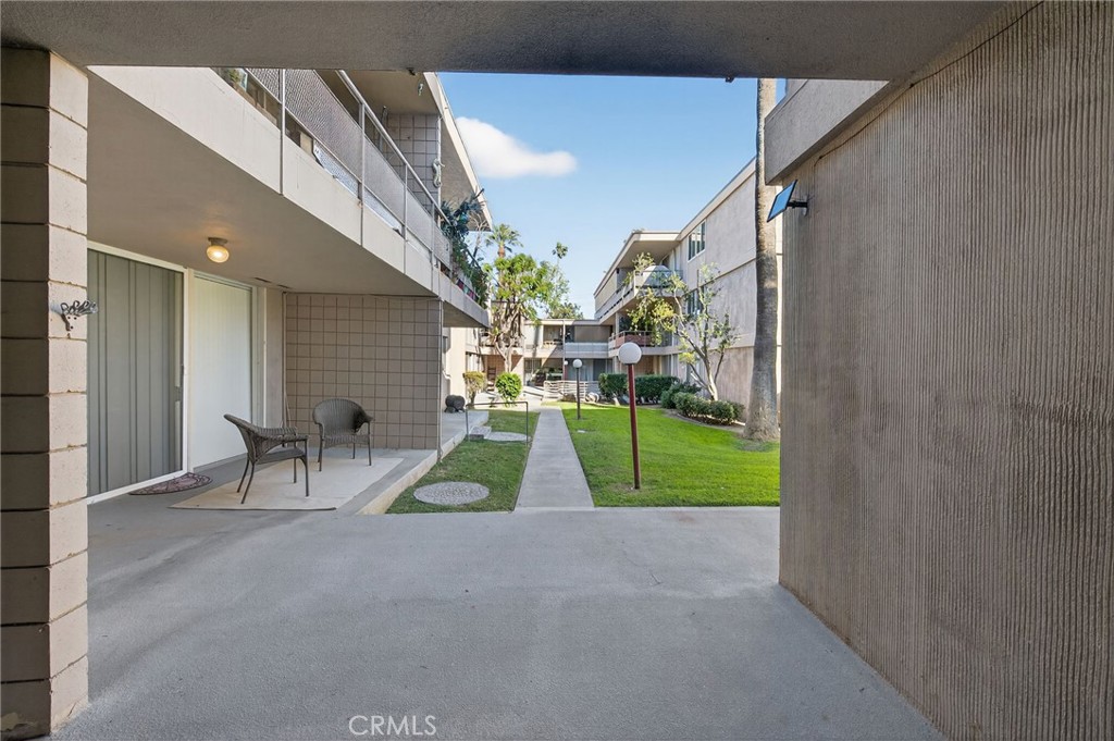 6979 Palm Court, Unit 146N Riverside, CA 92506 - Photo 37 of 43