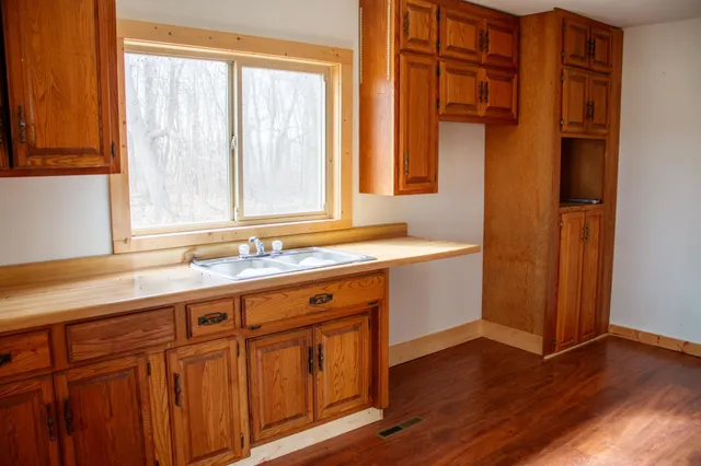 $395,000 | 61684 260th Street, Hewitt, MN 56453