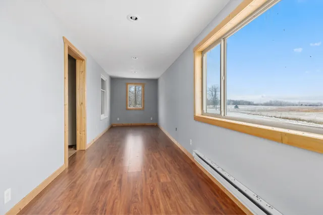 $395,000 | 61684 260th Street, Hewitt, MN 56453