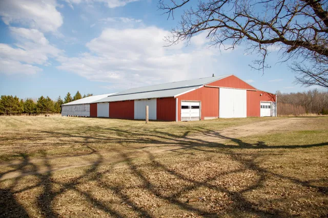 $395,000 | 61684 260th Street, Hewitt, MN 56453
