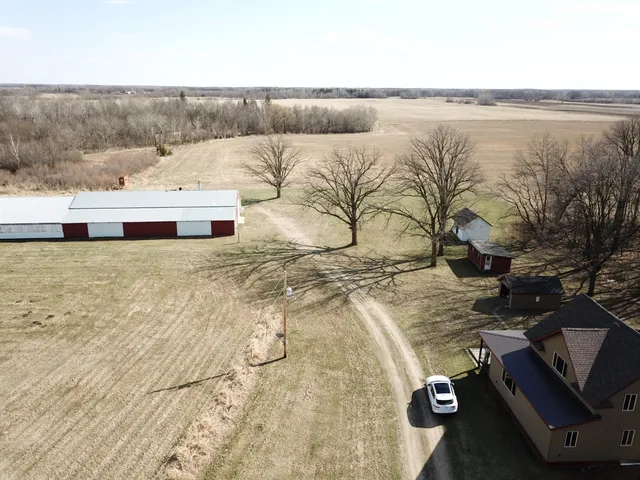$395,000 | 61684 260th Street, Hewitt, MN 56453