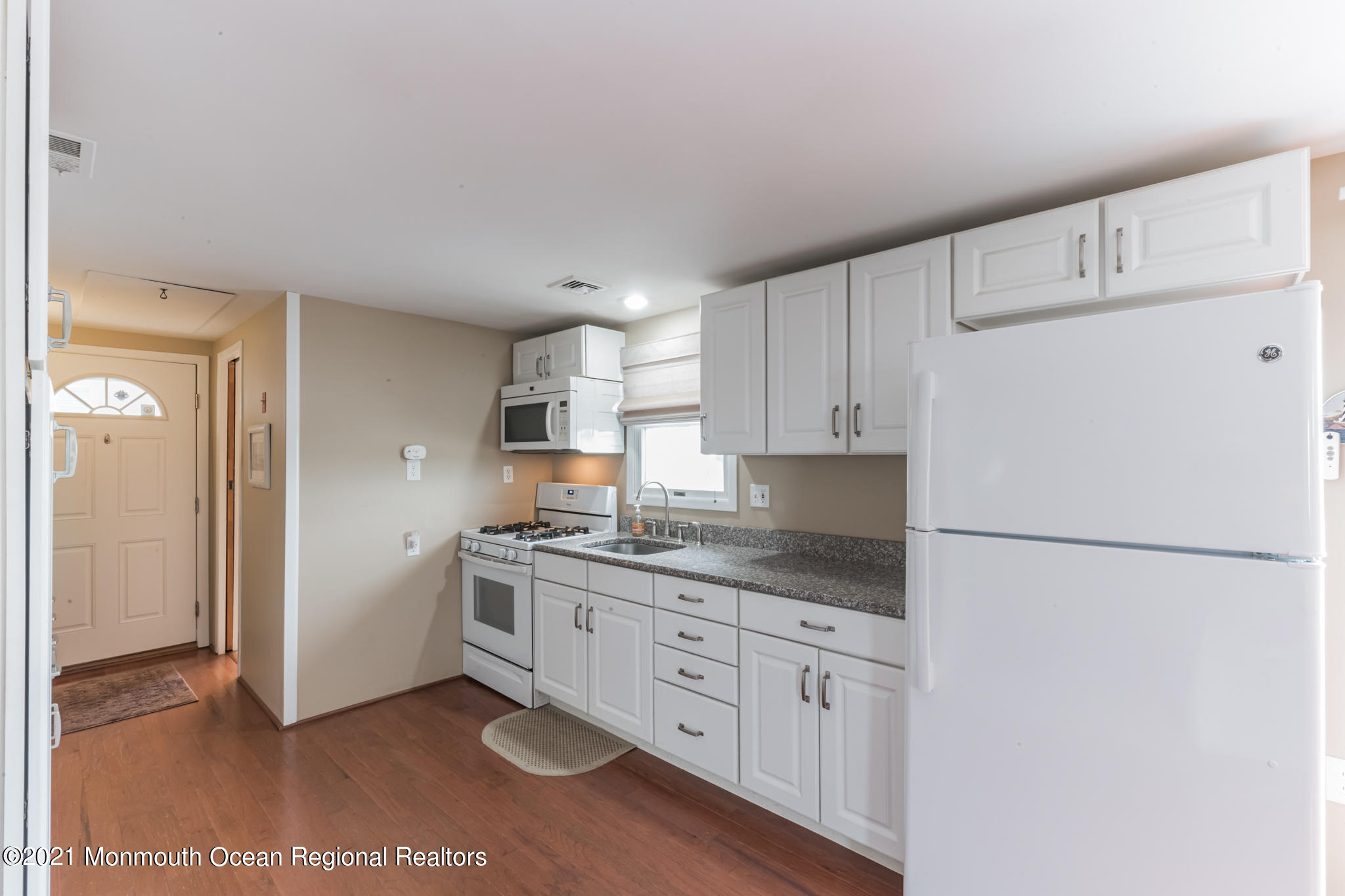 256 Heron Road Tuckerton, NJ 08087 - Photo 12 of 40 256 Heron Rd_012-9282497