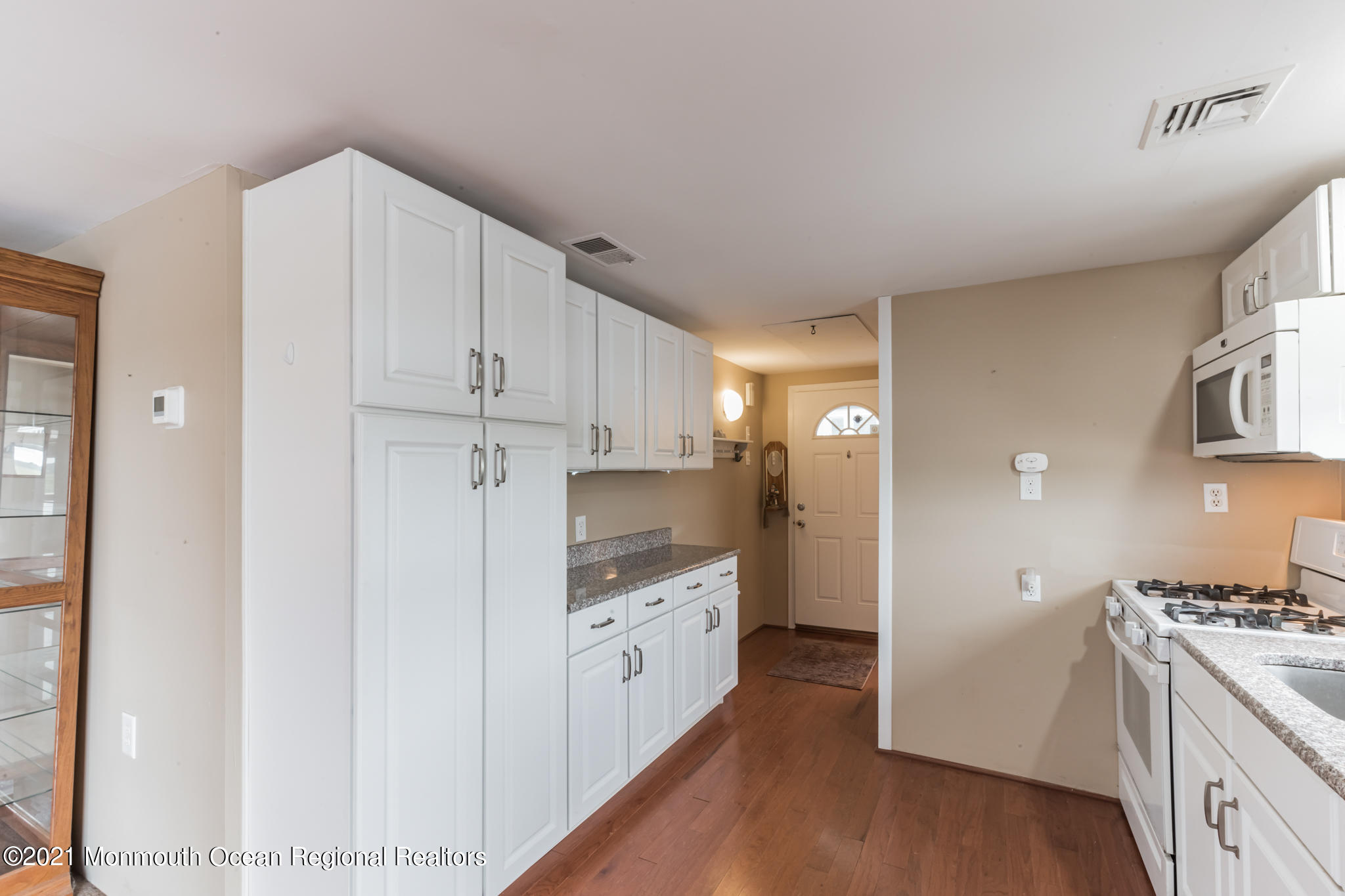 256 Heron Road Tuckerton, NJ 08087 - Photo 13 of 40 256 Heron Rd_013-9282515